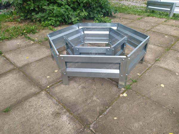 2-czink.jpg Клумба шестигранная оцинкованная (2 яруса) — изображение 1